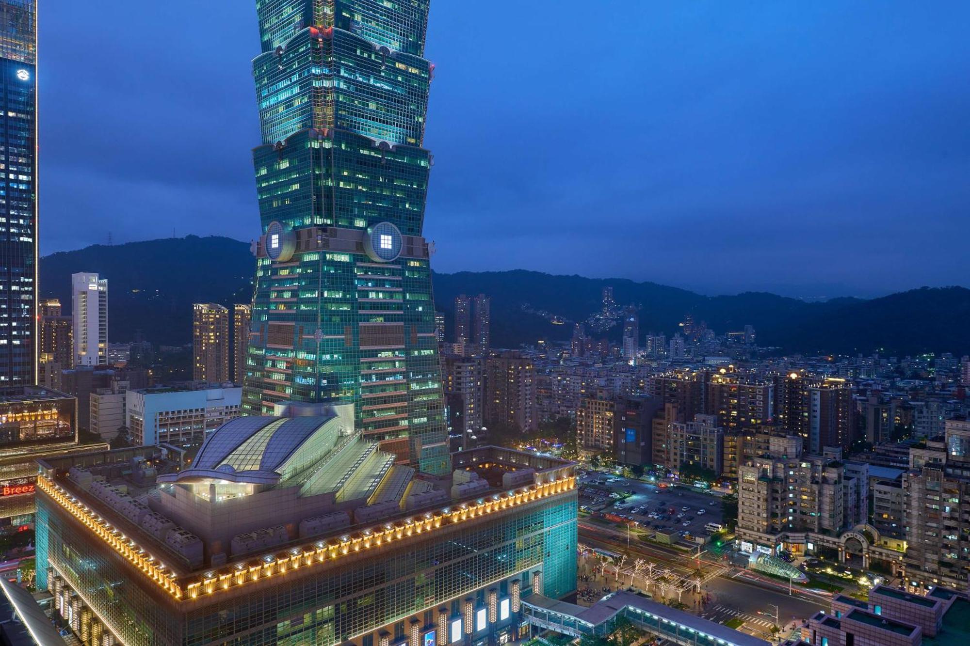 Grand Hyatt Taipei Hotel Exterior photo Taipei 101