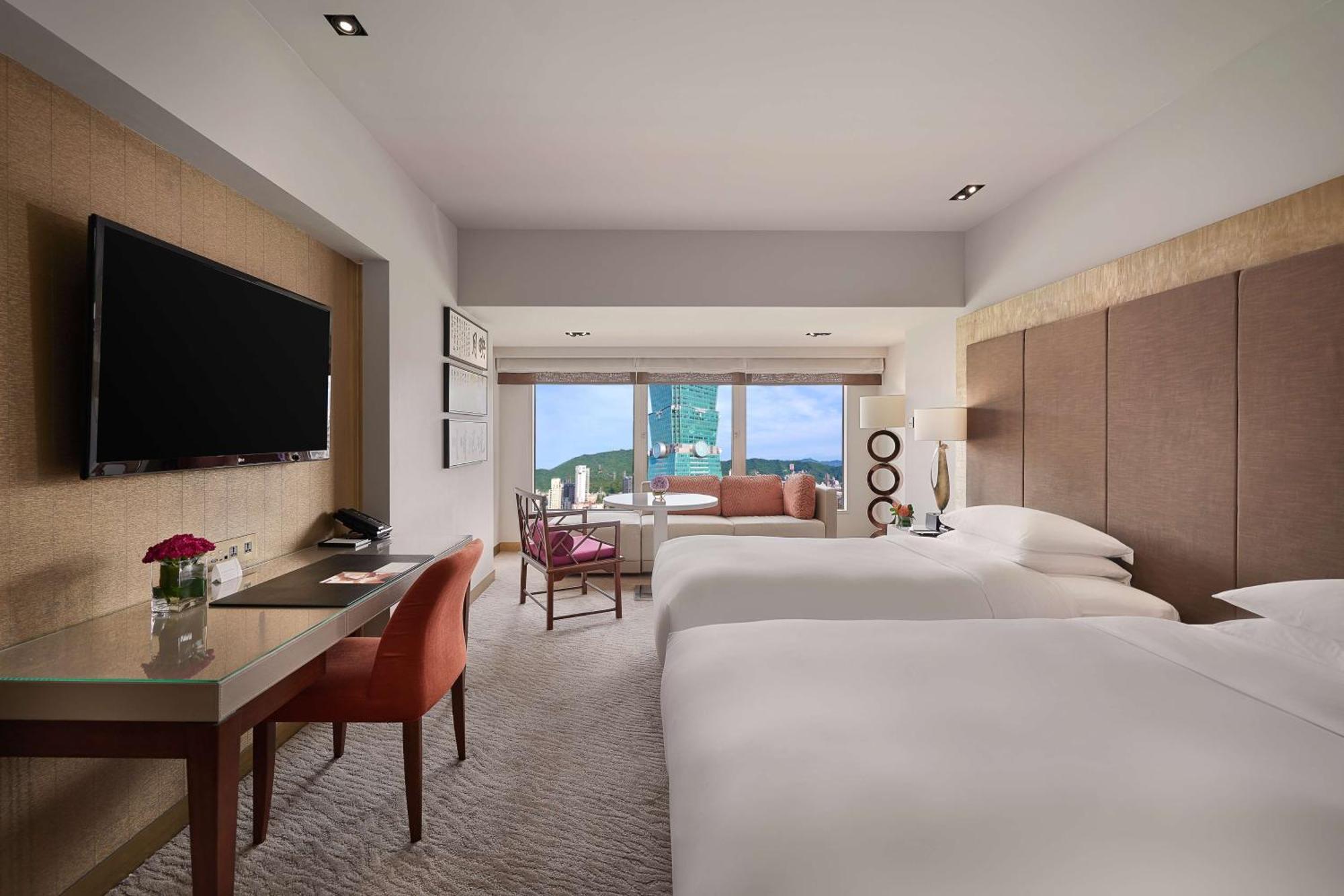 Grand Hyatt Taipei Hotel Exterior photo Deluxe Room