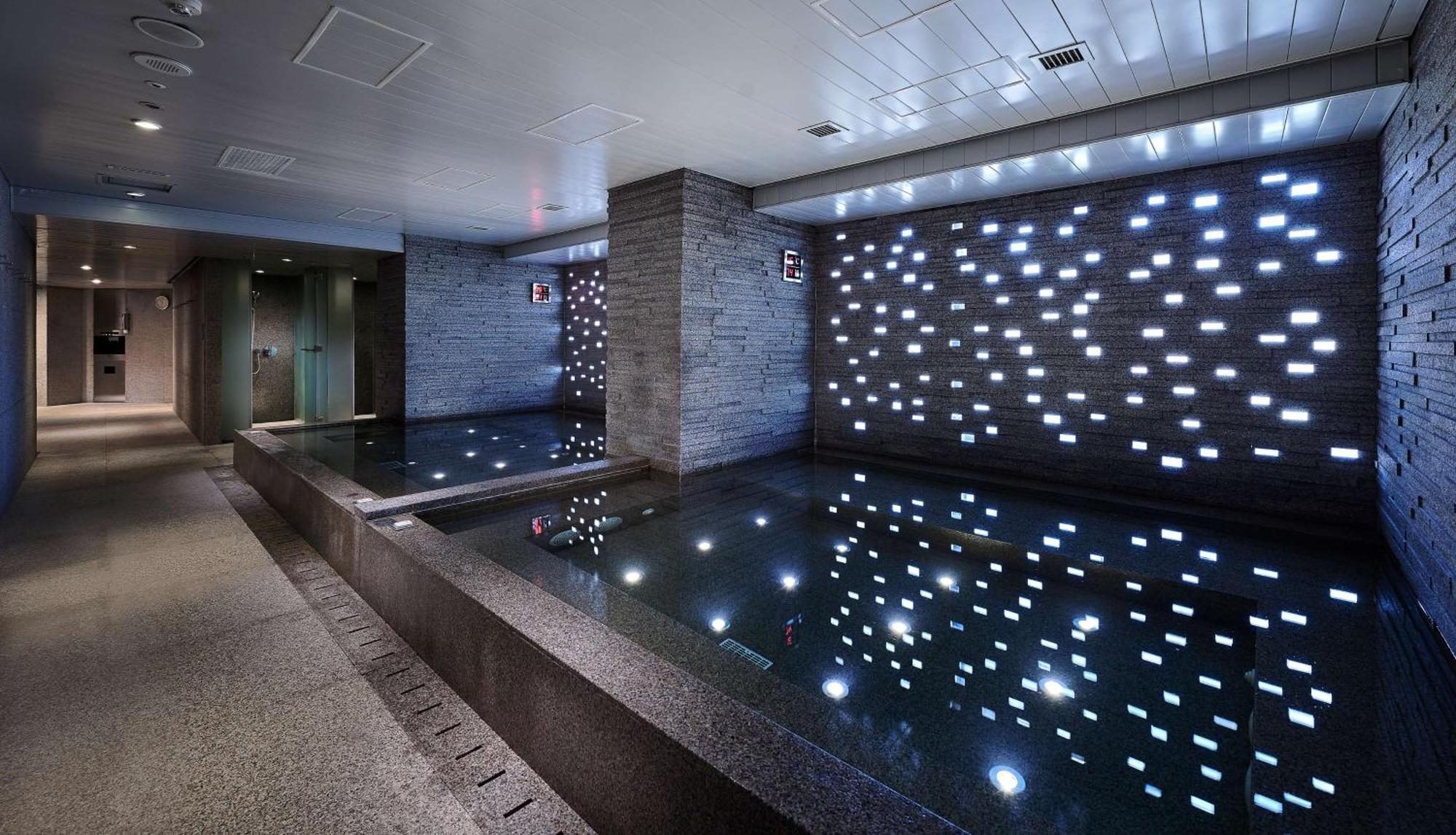 Grand Hyatt Taipei Hotel Exterior photo A modern onsen in Tokyo