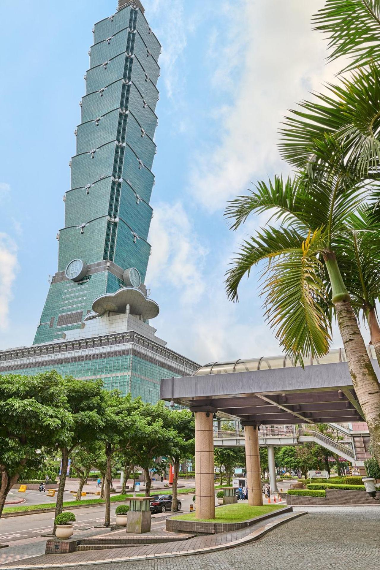 Grand Hyatt Taipei Hotel Exterior photo Taipei 101